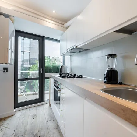 Amber 2bedroom Center Parking Apartament *