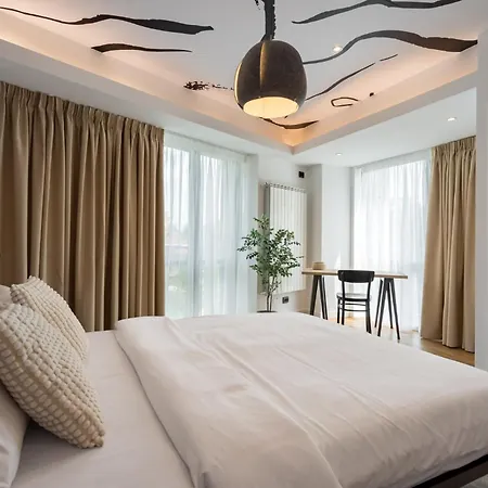 Amber 2bedroom Center Parking Bucureşti
