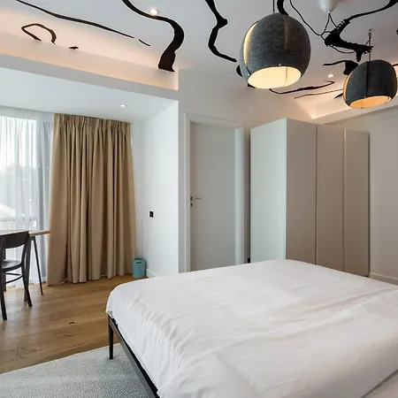 Appartement Amber 2bdr Bucarest