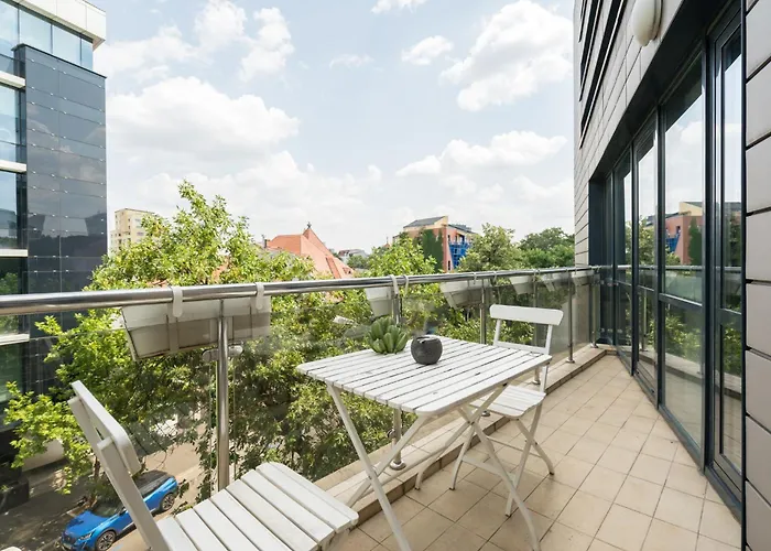 Apartment Amber 2bdr Bucharest