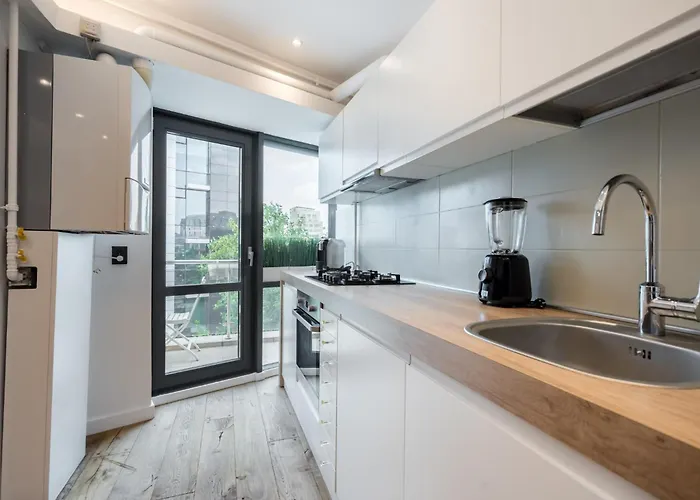 Amber 2bdr Apartament *