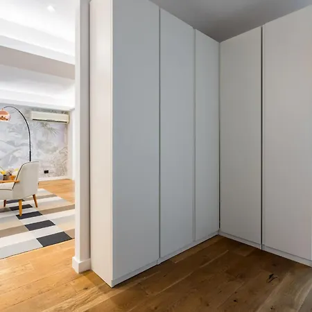 Amber 2bdr Bucharest